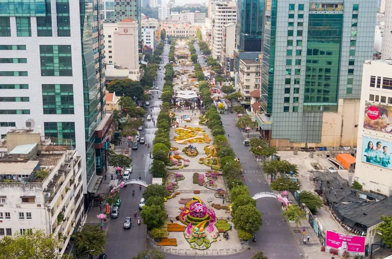 Nguyen Hue Pedestrian Street Nguyen Hue Pedestrian Street