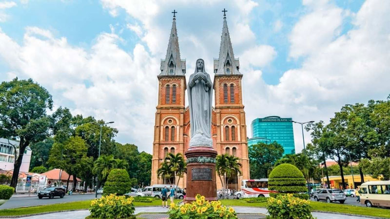 Notre-Dame Cathedral Basilica of Saigon Notre-Dame Cathedral Basilica of Saigon